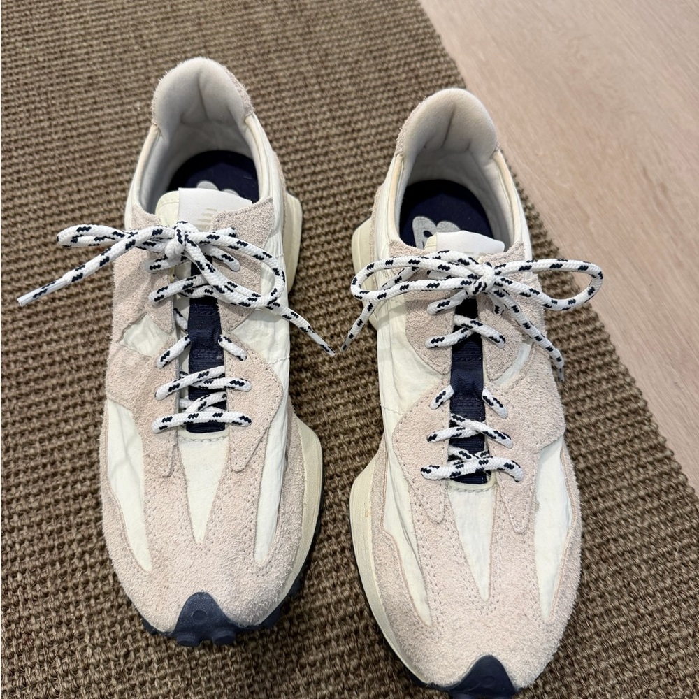 New Balance Cream and Navy Men's Sneakers